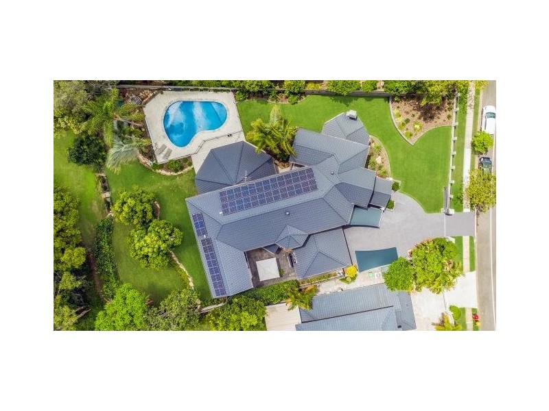 120 Ironbark Road, Chapel Hill QLD 4069