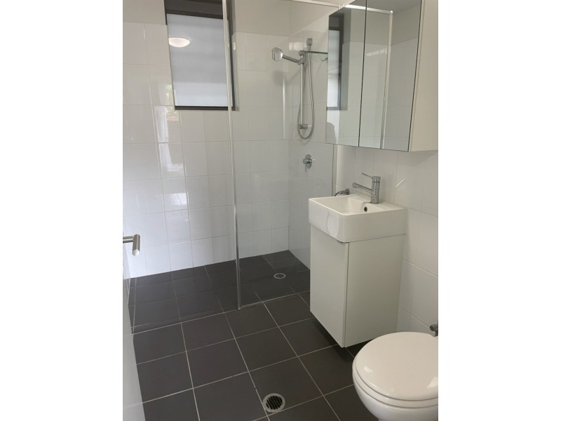 102/9 Allardyce Street, Graceville QLD 4075