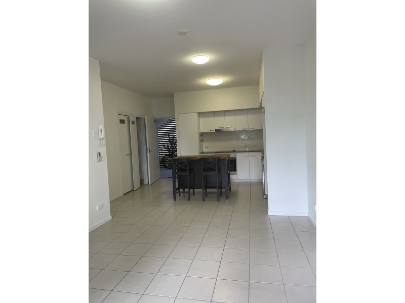 102/9 Allardyce Street, Graceville QLD 4075