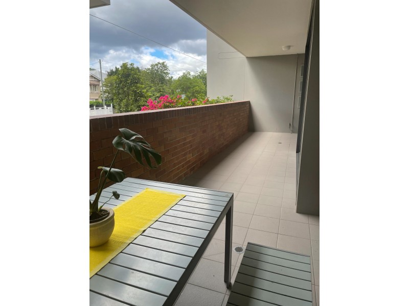 102/9 Allardyce Street, Graceville QLD 4075