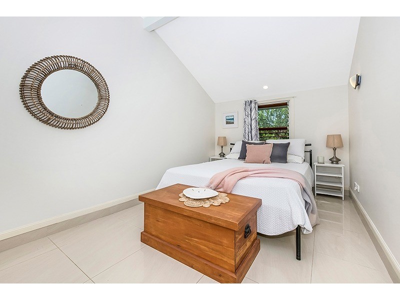 13 Leigh Street, West End QLD 4810