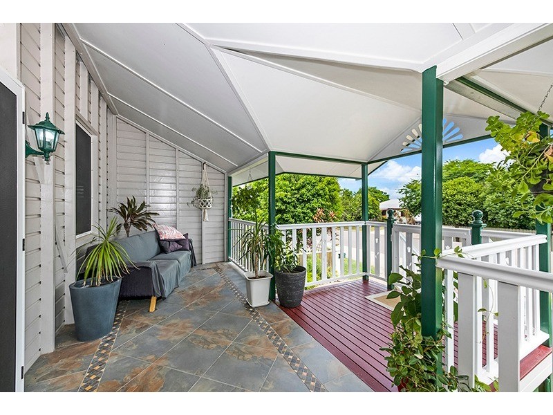 13 Leigh Street, West End QLD 4810