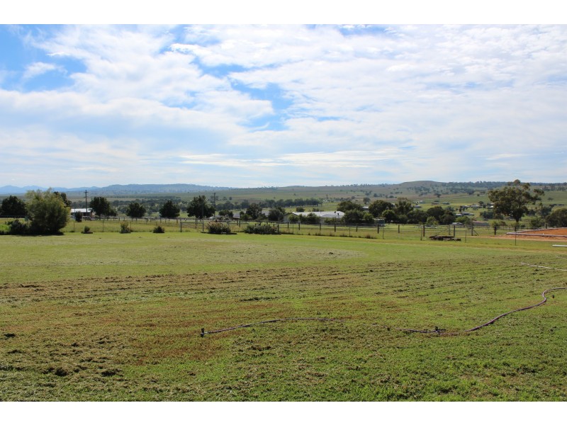 51 Hall Road, Merriwa NSW 2329