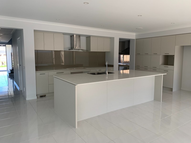 14 Burrun Crescent, Epping VIC 3076