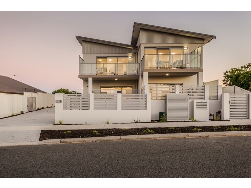 12 Kennerly Street, Cloverdale WA 6105