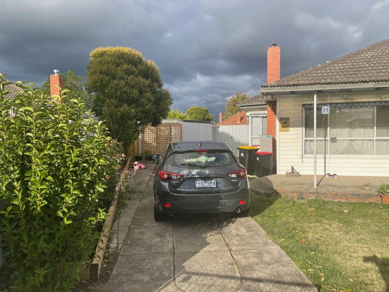 35 Nullawil Street, Springvale VIC 3171