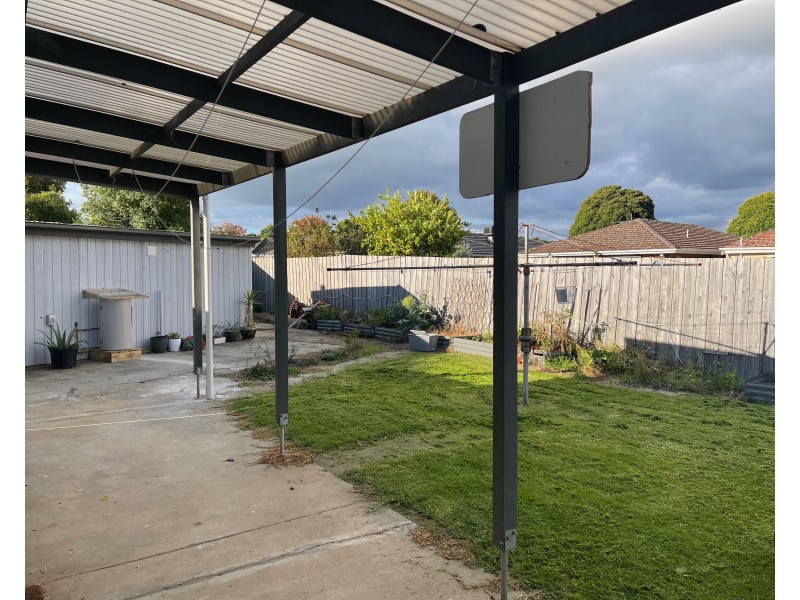 35 Nullawil Street, Springvale VIC 3171