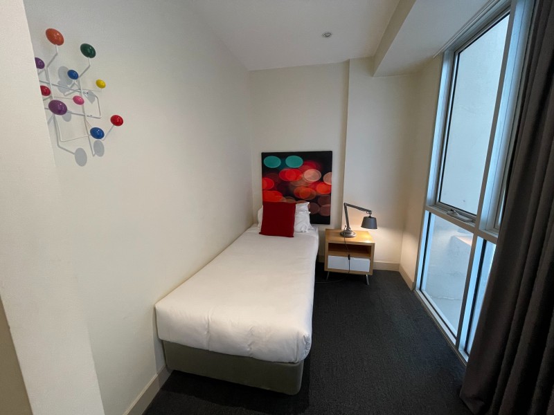 918/233 Collins Street, Melbourne VIC 3004