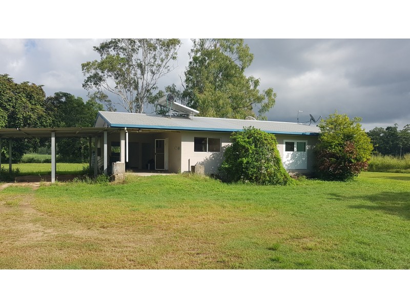 490 Middle Murray Road, Murray Upper QLD 4854