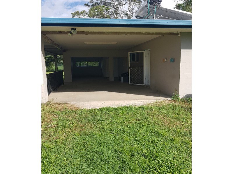 490 Middle Murray Road, Murray Upper QLD 4854