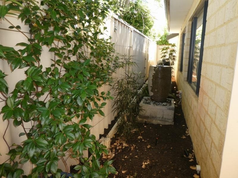 14A Peppering Way, Westminster WA 6061