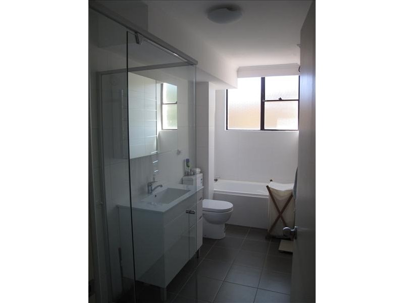 2D/27 Ocean Street North, Bondi NSW 2026