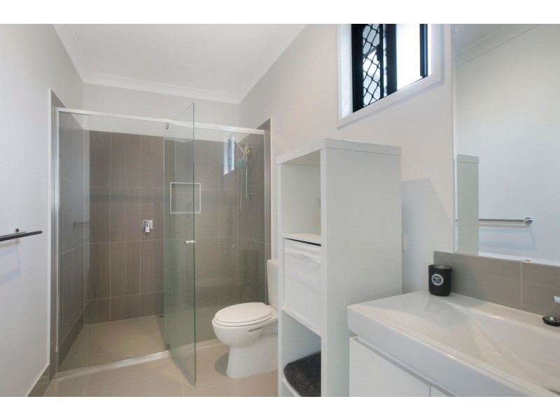 3/99 Riding Road, Hawthorne QLD 4171