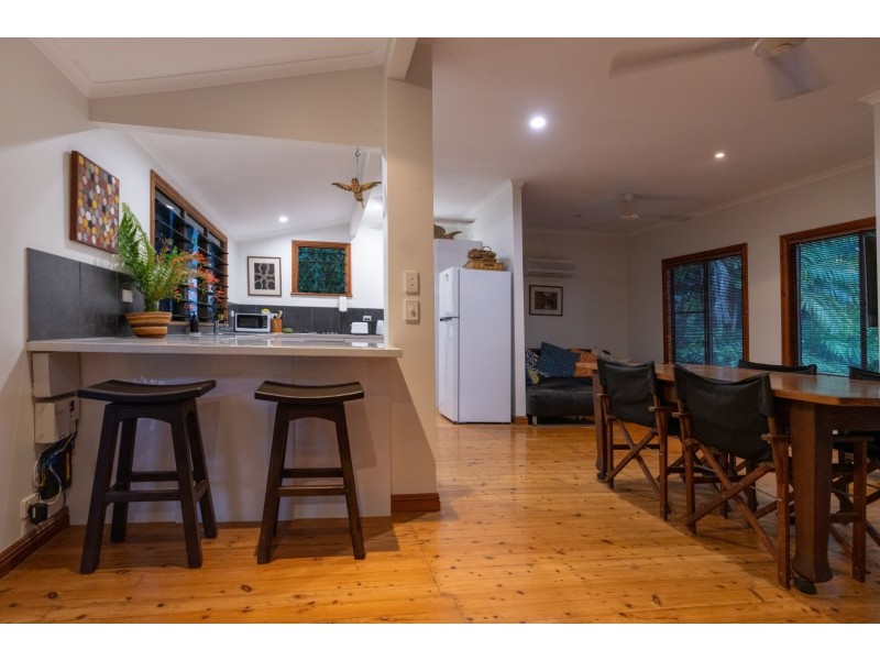 8 Earl Place, Millner NT 0810