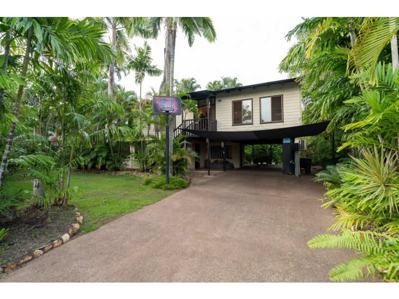 8 Earl Place, Millner NT 0810