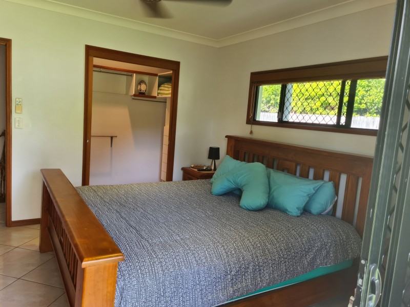 17 Sanctuary Crescent, Wongaling Beach QLD 4852