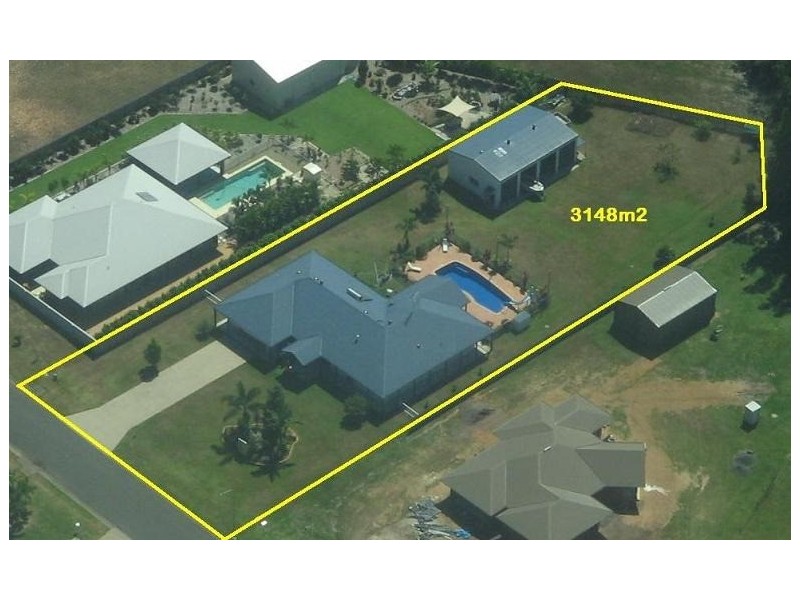 17 Sanctuary Crescent, Wongaling Beach QLD 4852