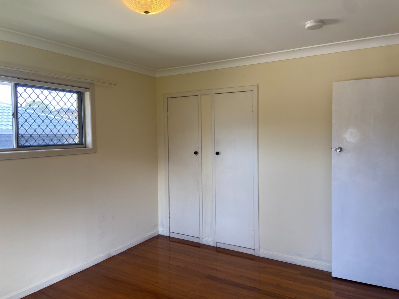 9 Parkway Street, Macgregor QLD 4109