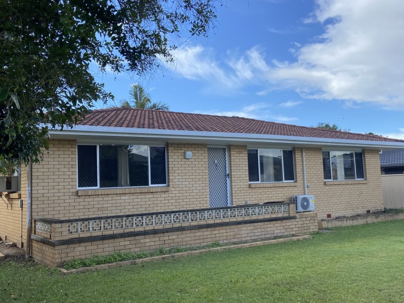 9 Parkway Street, Macgregor QLD 4109