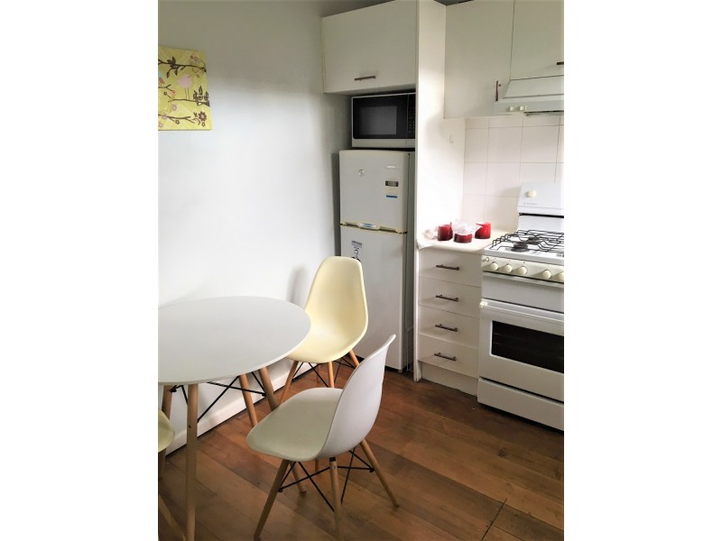 14 Springfield Avenue, Toorak VIC 3142