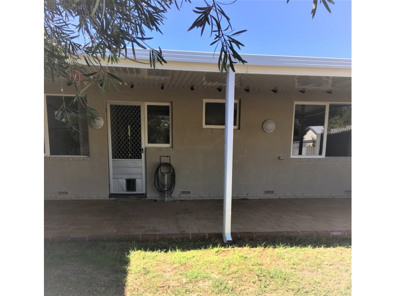 9A Catherine Street, Safety Bay WA 6169