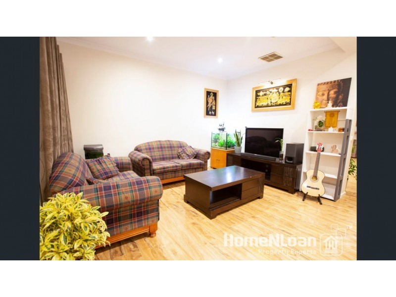 4A Chester Drive, Hampton Park VIC 3976