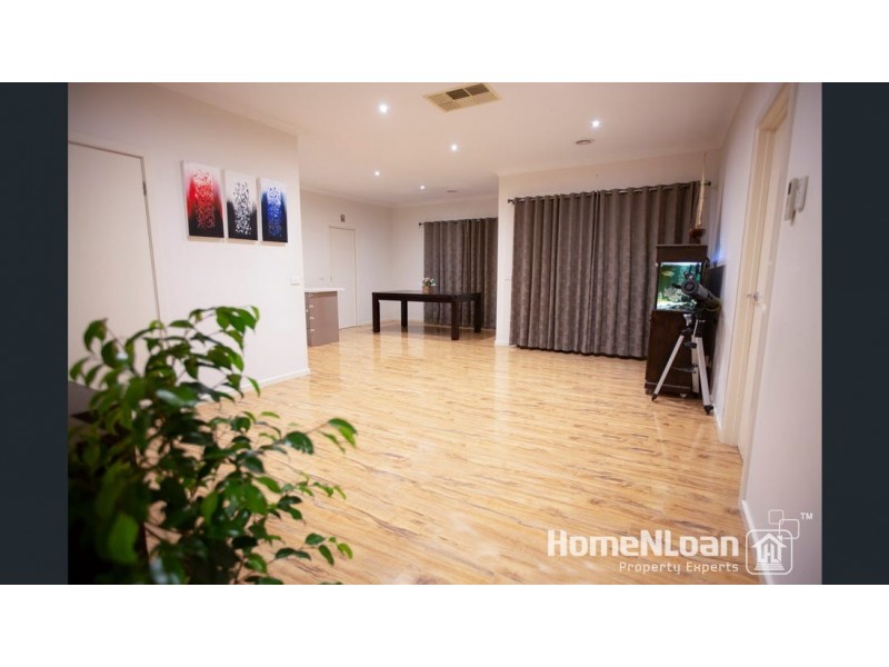 4A Chester Drive, Hampton Park VIC 3976