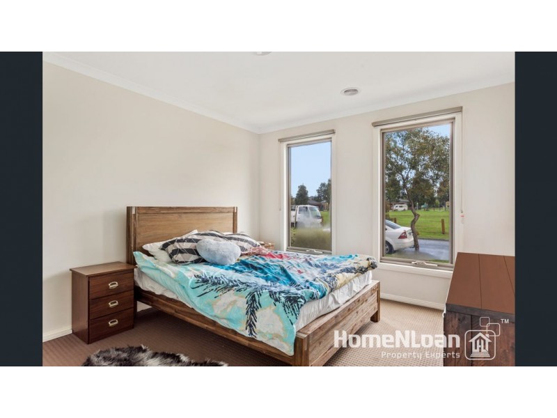 4 Tilia Drive, Cranbourne North VIC 3977