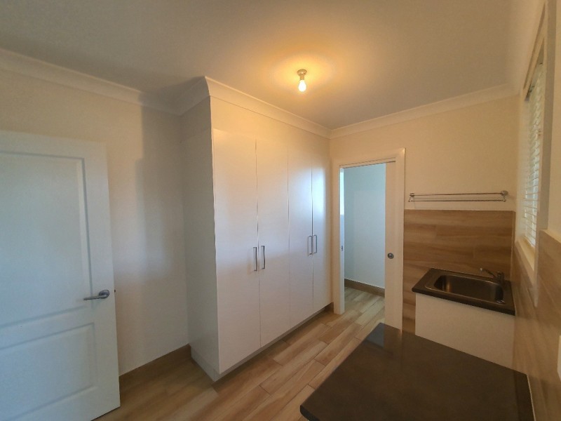 87 Kearneys Drive, Orange NSW 2800