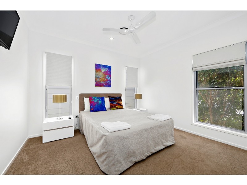 31/31/151 Esplanade, Woodgate QLD 4660