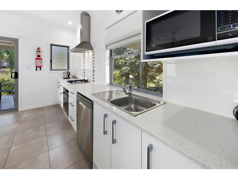 31/31/151 Esplanade, Woodgate QLD 4660