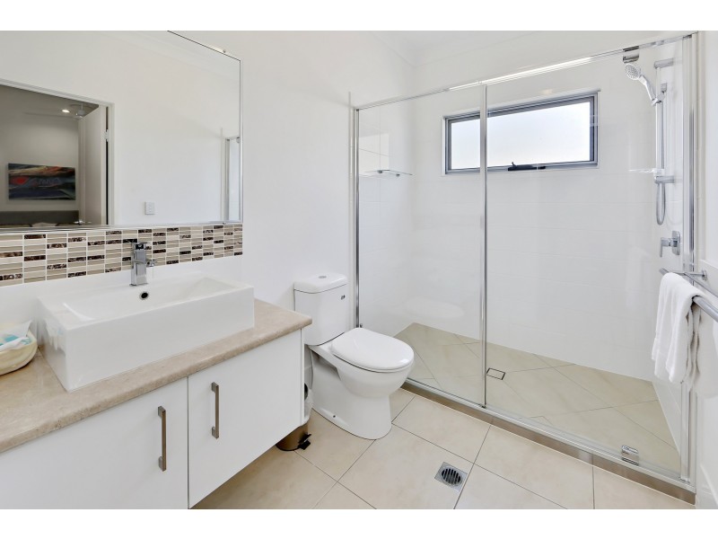 31/31/151 Esplanade, Woodgate QLD 4660