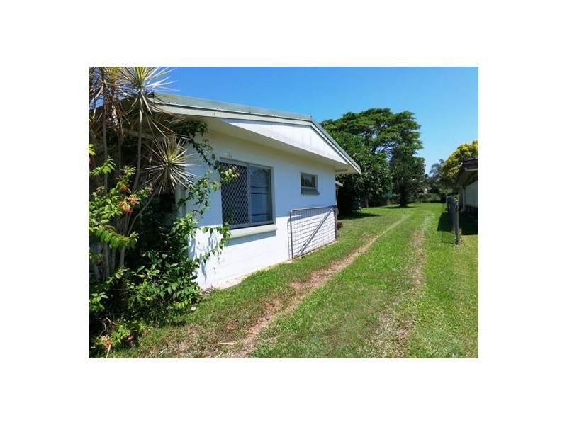 5 Tulip Street, Goondi Hill QLD 4860