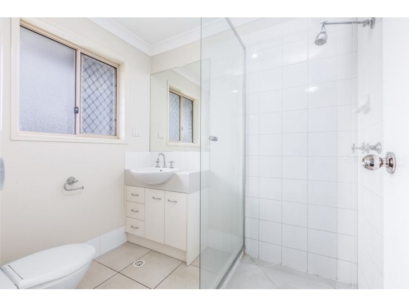 30 Honeywood Drive, Fernvale QLD 4306