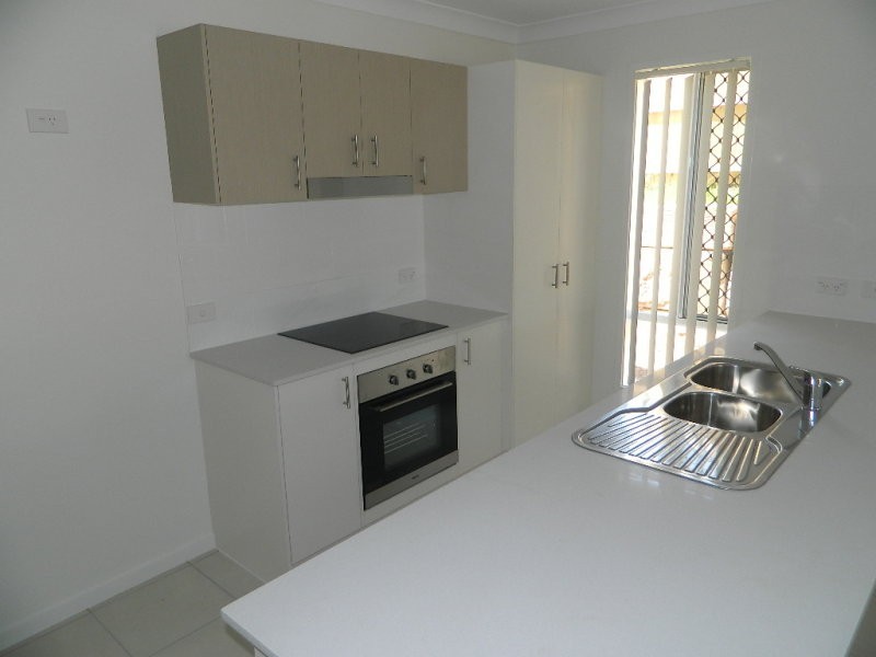 1/43 Brentwood Drive, Bundamba QLD 4304