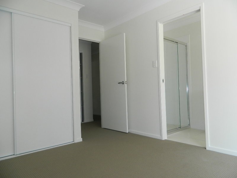 1/43 Brentwood Drive, Bundamba QLD 4304