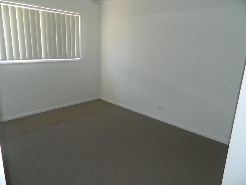 1/43 Brentwood Drive, Bundamba QLD 4304