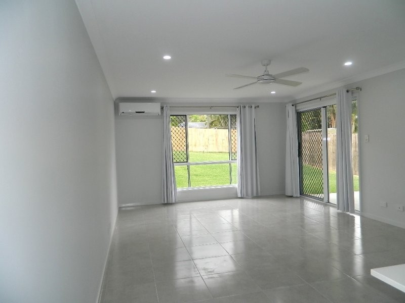 1/28 Knightsbridge Drive, Chuwar QLD 4306