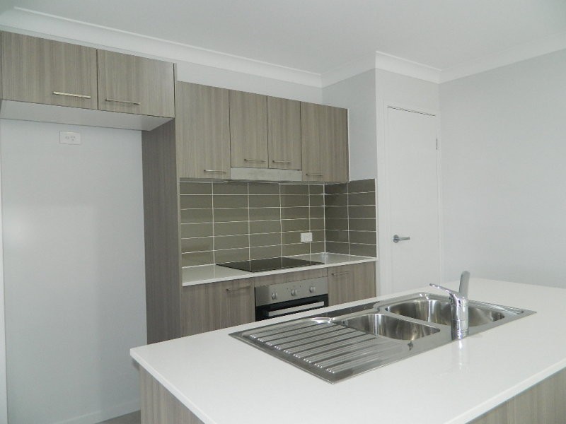 1/28 Knightsbridge Drive, Chuwar QLD 4306