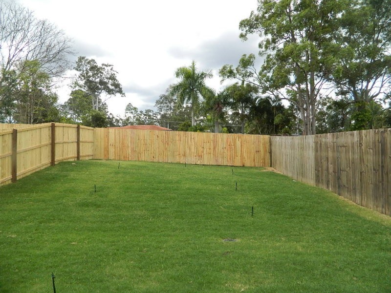 1/28 Knightsbridge Drive, Chuwar QLD 4306