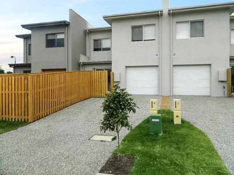 4 Napier Circuit, Silkstone QLD 4304