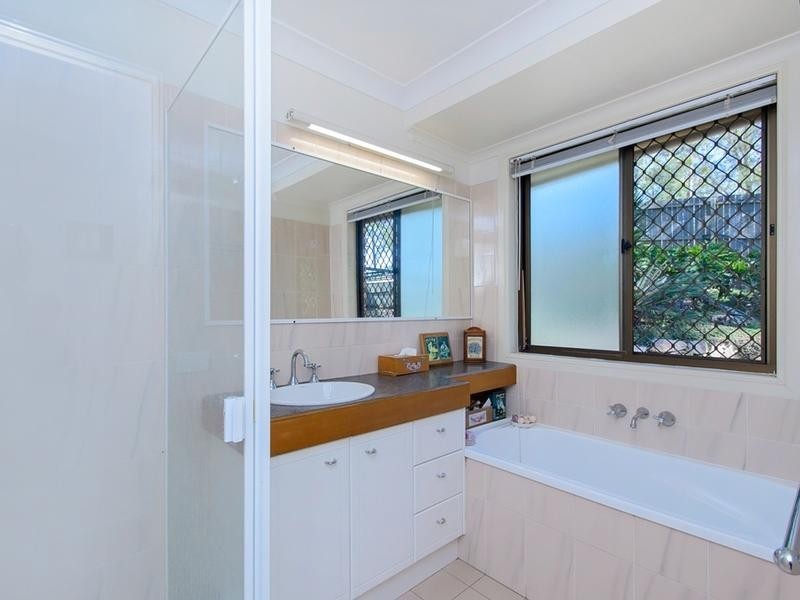 29 Lansdowne Way, Chuwar QLD 4306