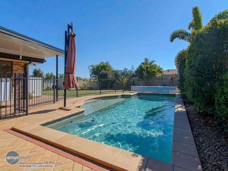 6 Regency Grove, Flinders View QLD 4305