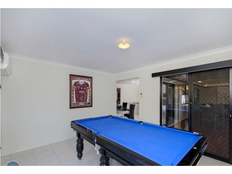 7 Crystalwood Court, Fernvale QLD 4306