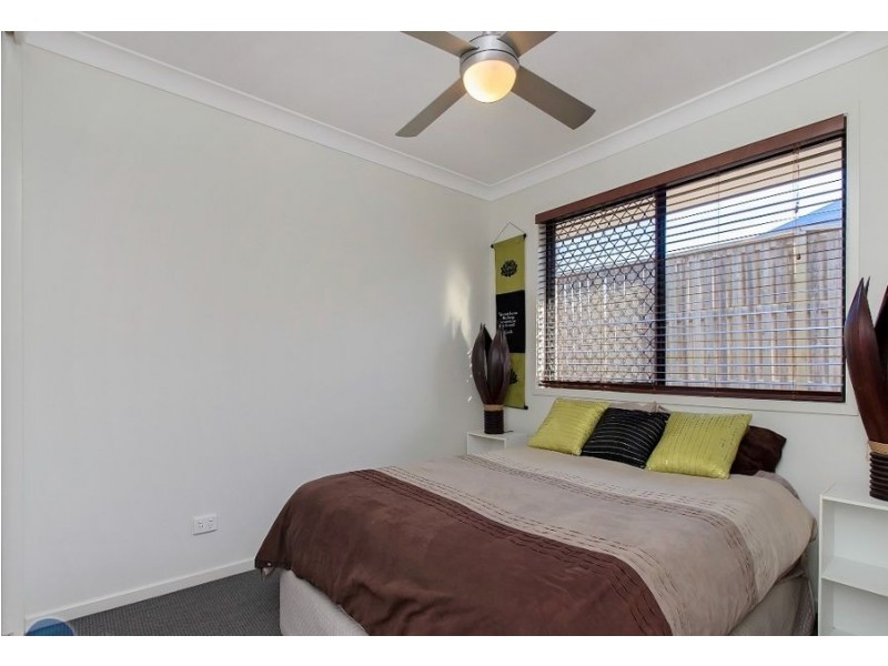 7 Crystalwood Court, Fernvale QLD 4306