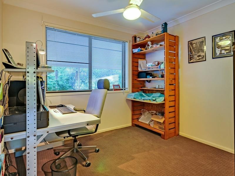 30 Elkhorn Street, Fernvale QLD 4306