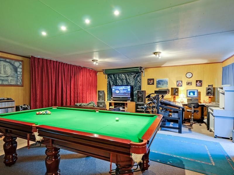 30 Elkhorn Street, Fernvale QLD 4306