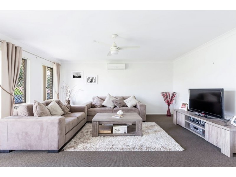 5 Truscot Court, Fernvale QLD 4306