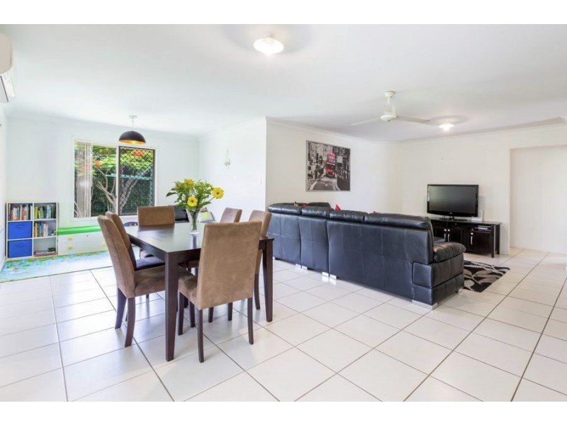 5 Truscot Court, Fernvale QLD 4306