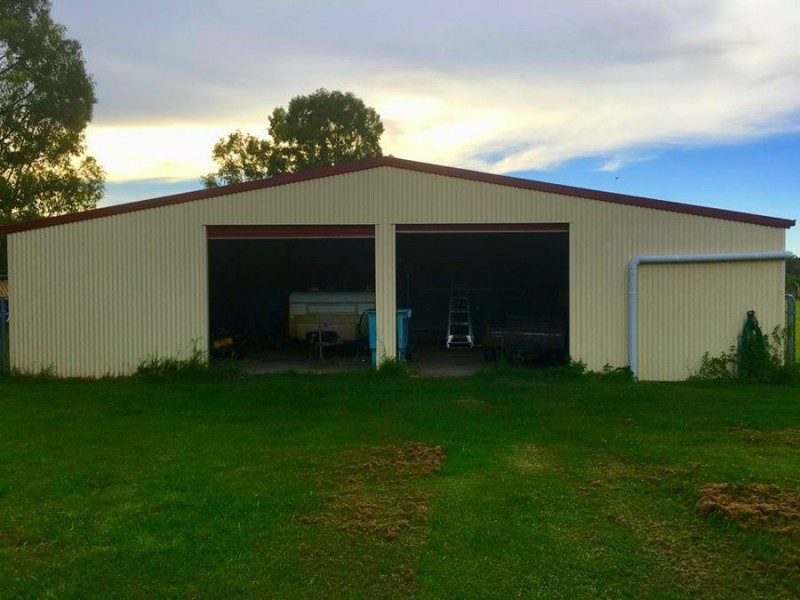 8 White Street, Bundamba QLD 4304